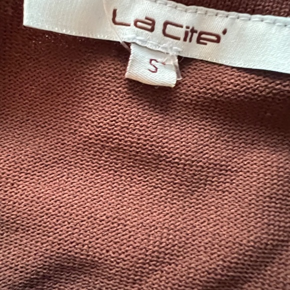 La Cite blouse NWOT - Picture 2 of 3